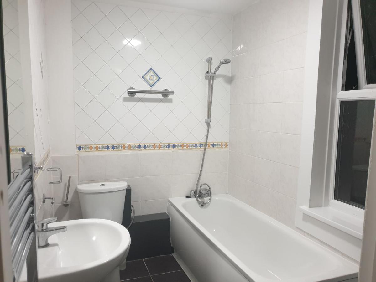 Lovely 1 Bedroom Flat High Barnet 3 Mins Away Luaran gambar