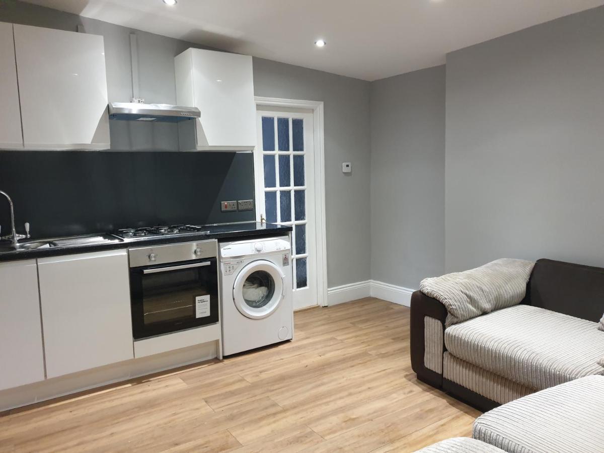 Lovely 1 Bedroom Flat High Barnet 3 Mins Away Luaran gambar